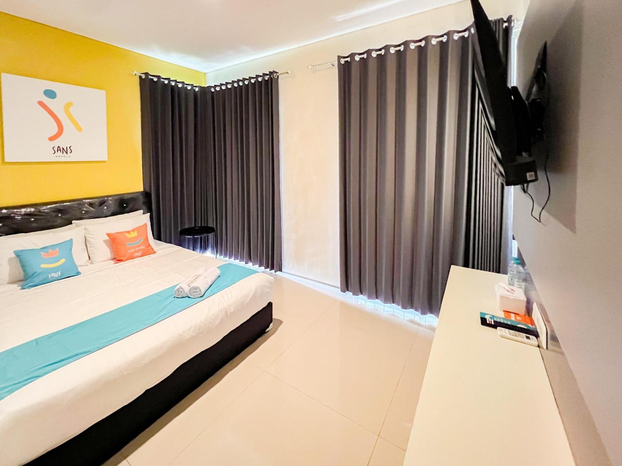 Sans Stay Bukit Palma Citraland Surabaya Buitenkant foto