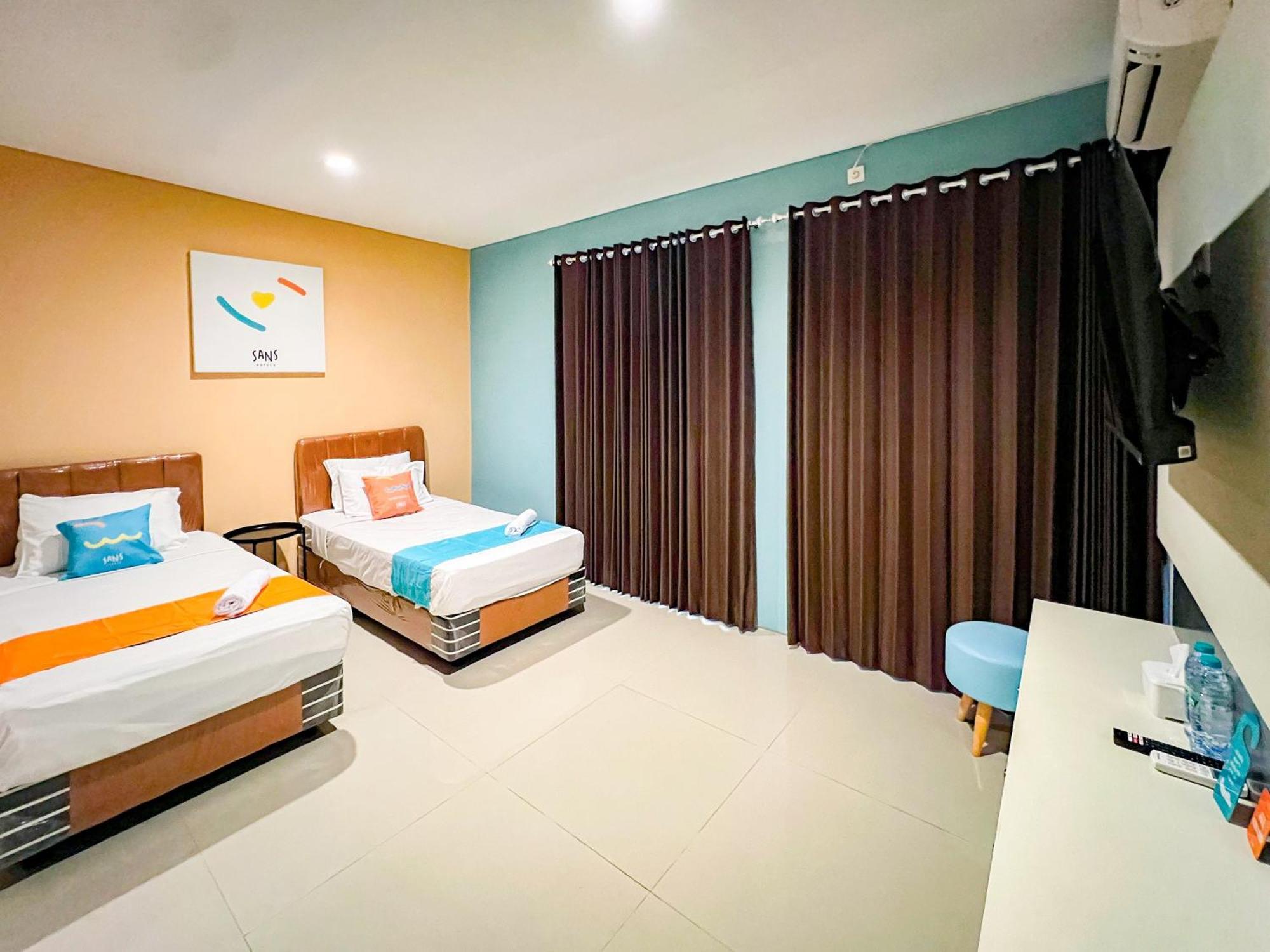 Sans Stay Bukit Palma Citraland Surabaya Buitenkant foto